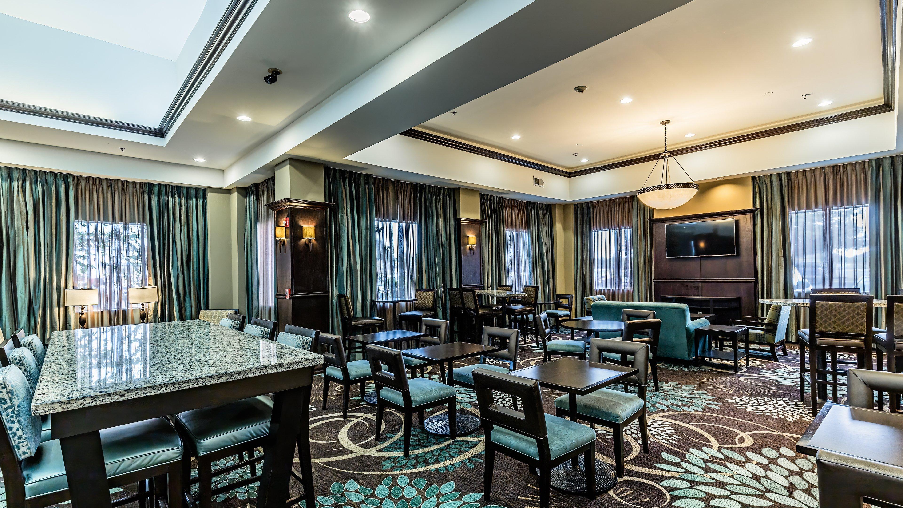Staybridge Suites Laredo By Ihg Экстерьер фото