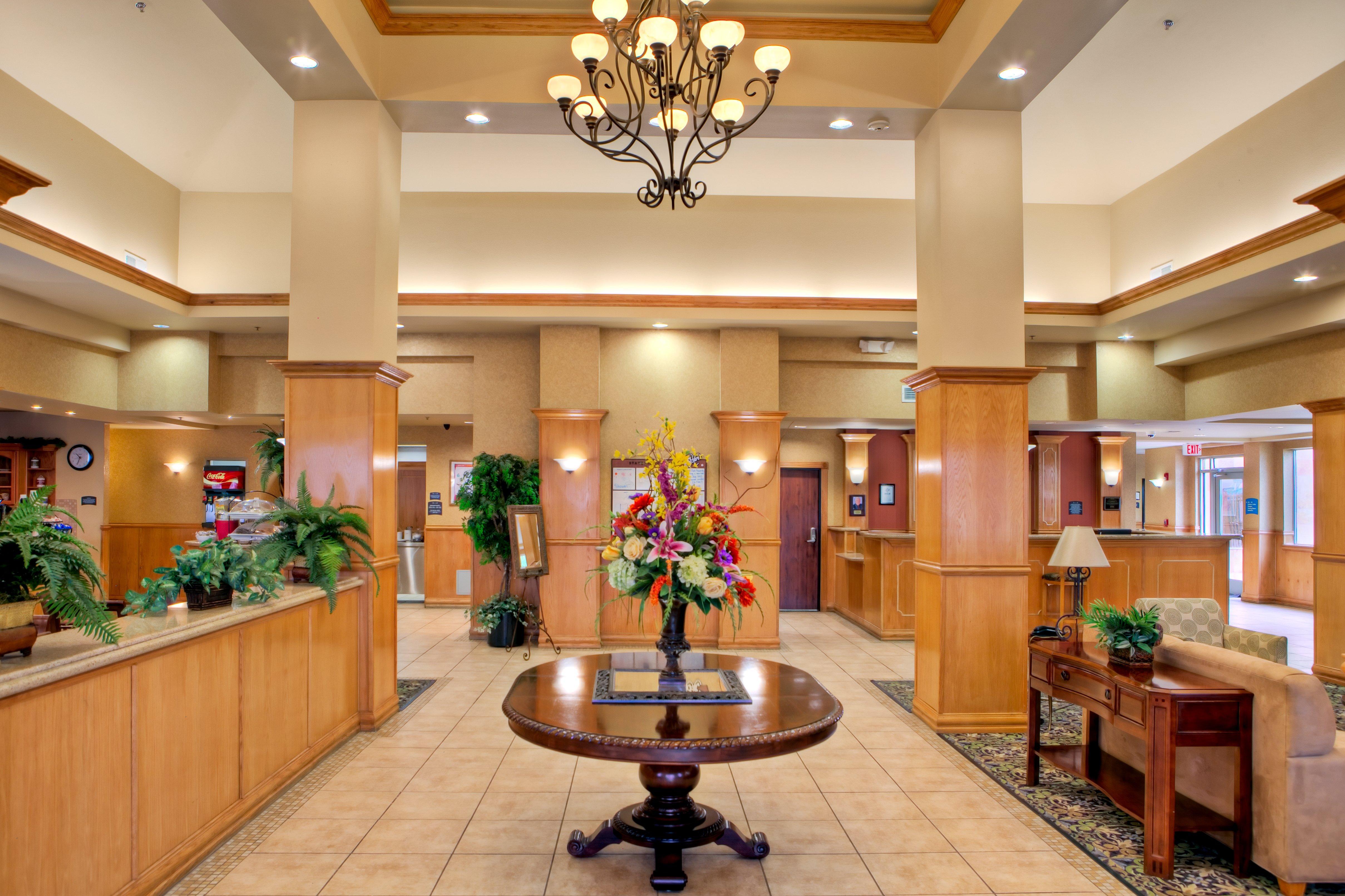Staybridge Suites Laredo By Ihg Экстерьер фото