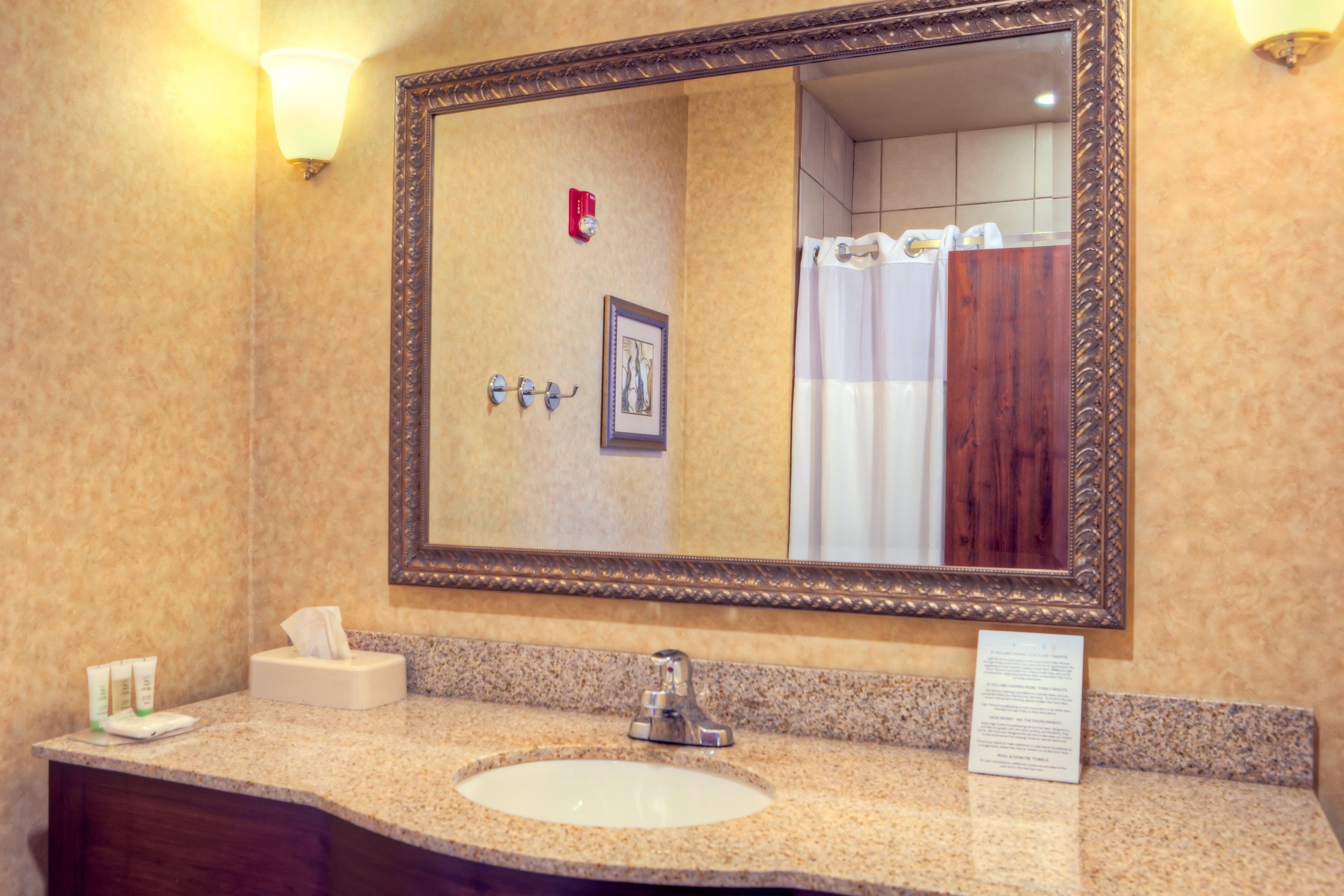 Staybridge Suites Laredo By Ihg Экстерьер фото